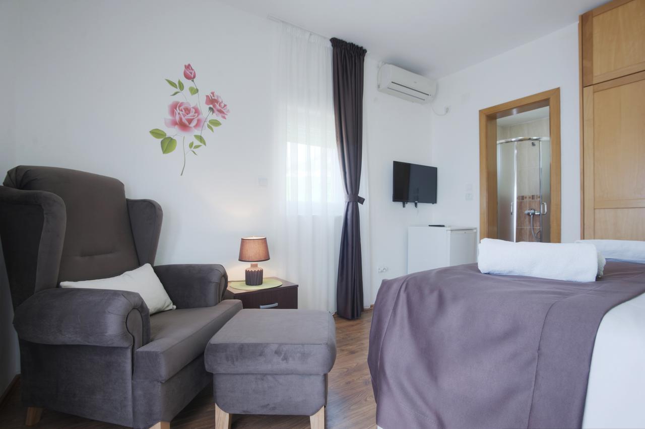 Apartments Durasevic Sveti Stefan Exterior foto